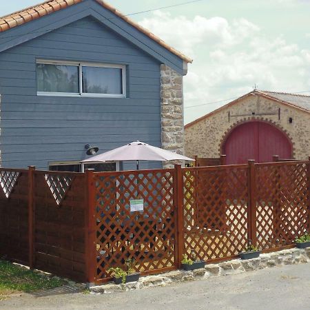 Gite La Peraie - Le Chene Treize-Vents Dış mekan fotoğraf